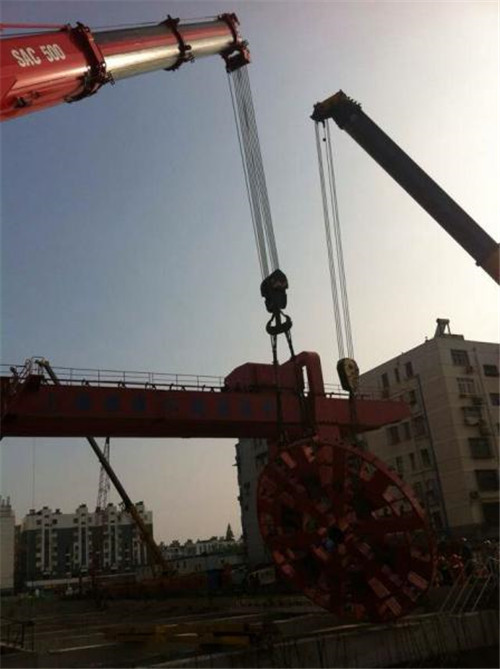 吊車起重機如何安裝鋼絲繩使用安全?